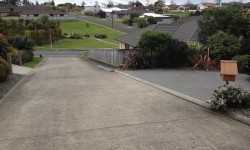 335451145[1].jpg &nbsp;