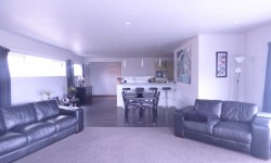 362608818.jpg &nbsp;