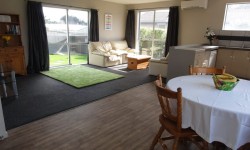 515479109.jpg &nbsp;