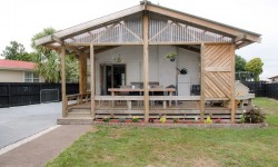 556738545.jpg &nbsp;