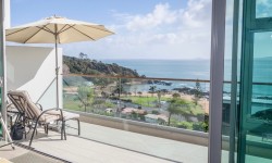 Crop living.jpg &nbsp;