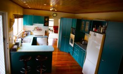 thumbnail_Kitchen facing main lounge.jpg &nbsp;