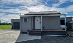 outside bar pic.jpg &nbsp;