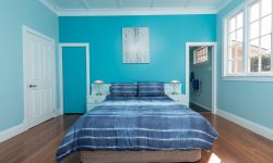 818963063.jpg &nbsp;